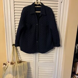Faherty Women's Epic Quilted Fleece shirt Jacket in Navy